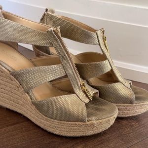 michael kora heels woman